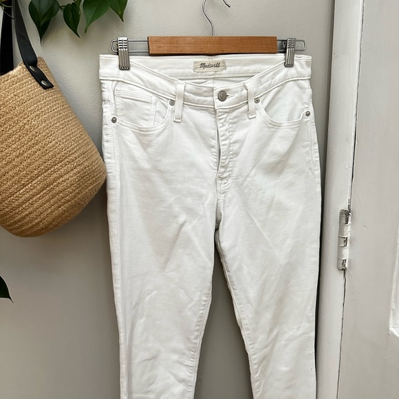 Madewell 9” High-Rise Skinny Jeans in White! 90% Cotton! - Picture 2 of 11